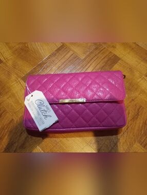 NWT Damsel In Defense Clutch Purse